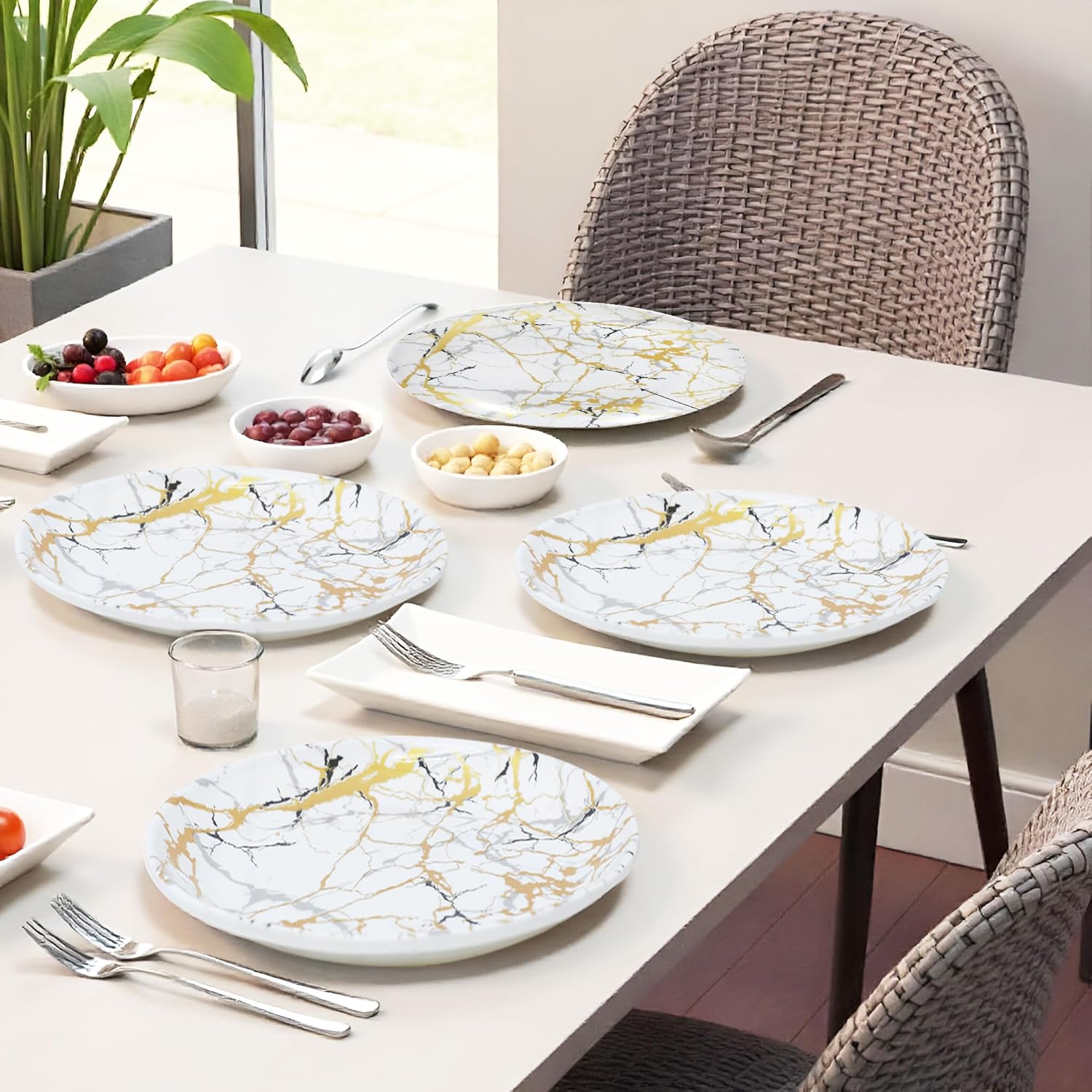 Ariya 10.5" Melamine Dinner Plates Set of 12 – Luxury Gold