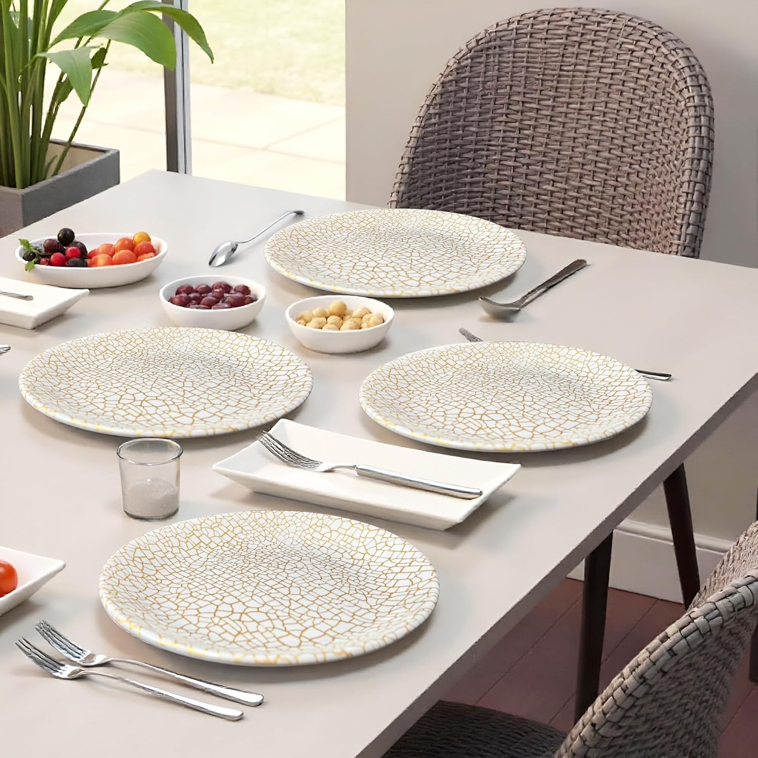 Ariya 10.5" Melamine Dinner Plates Set of 12 – Golden Mirage