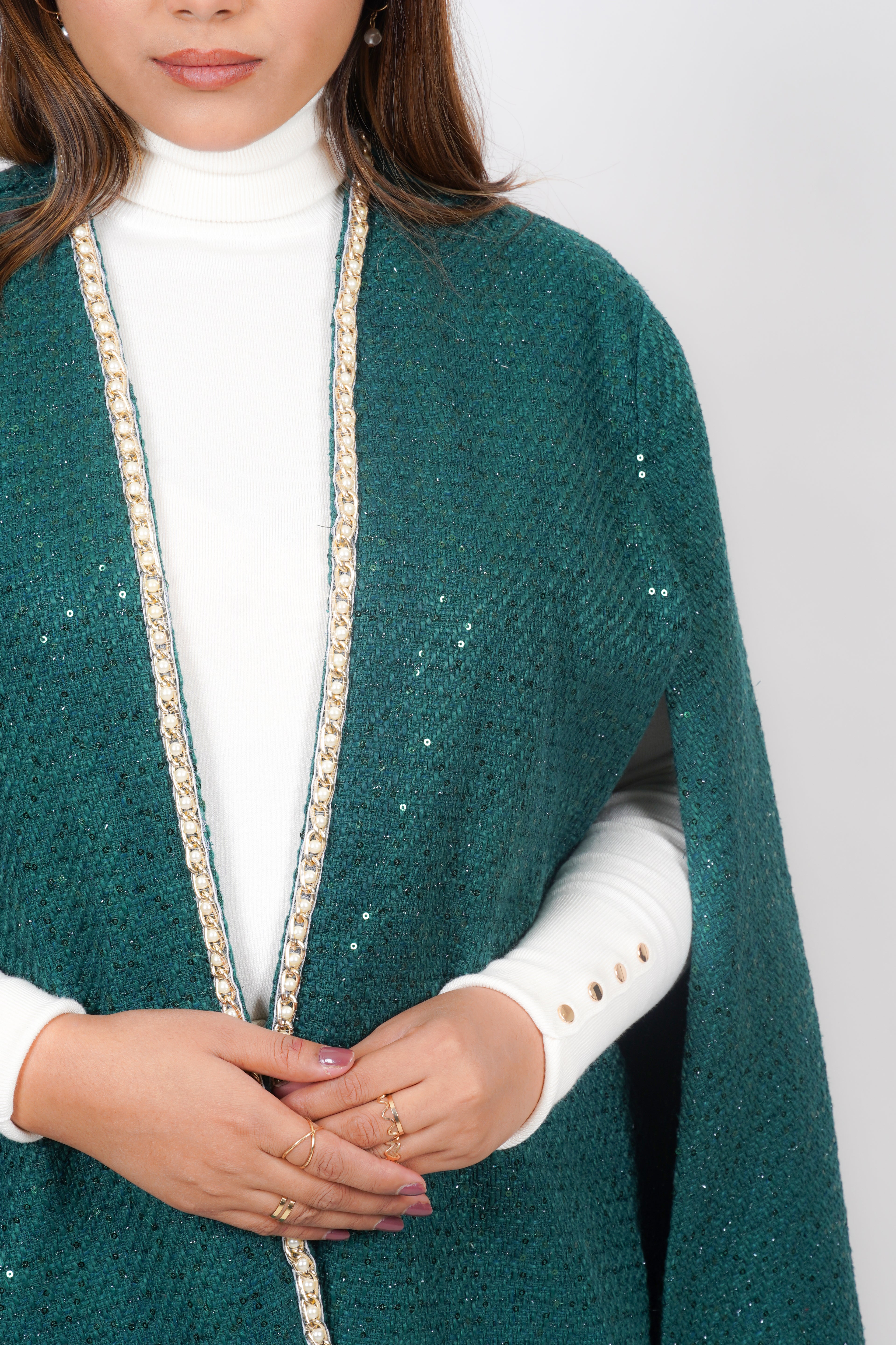 Ariya Threads  Green Frost Tweed Overlay Cape – Stylish Winter Outerwear